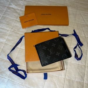 Louis Vuitton Multiple Wallet